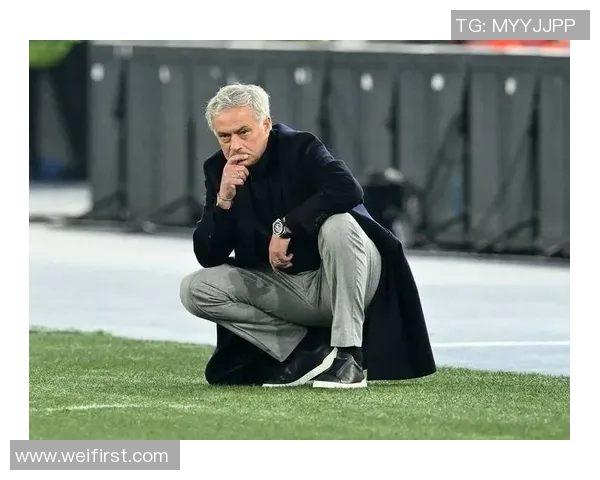 足球明星时尚穿搭解析名牌服饰如何提升球场魅力与个人风格